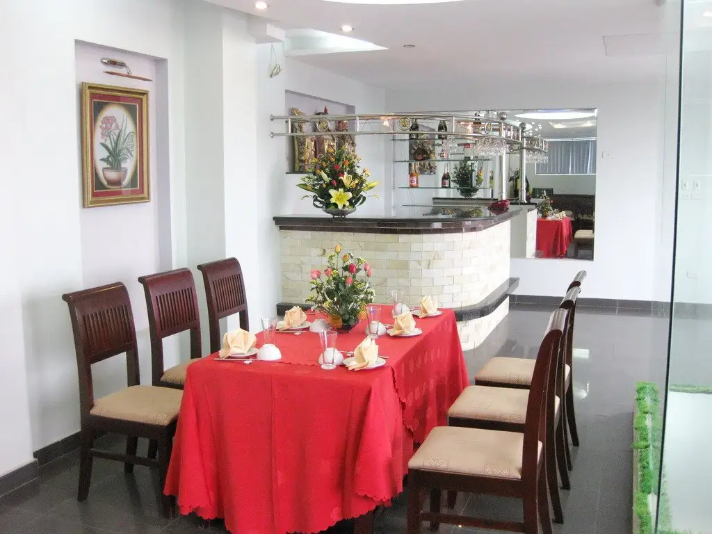 Куангнгай: Dong Khanh Hotel