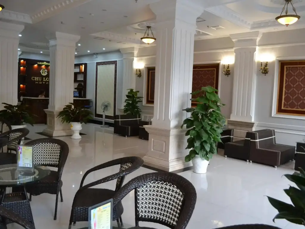 Хайфон: Chu Long Hotel