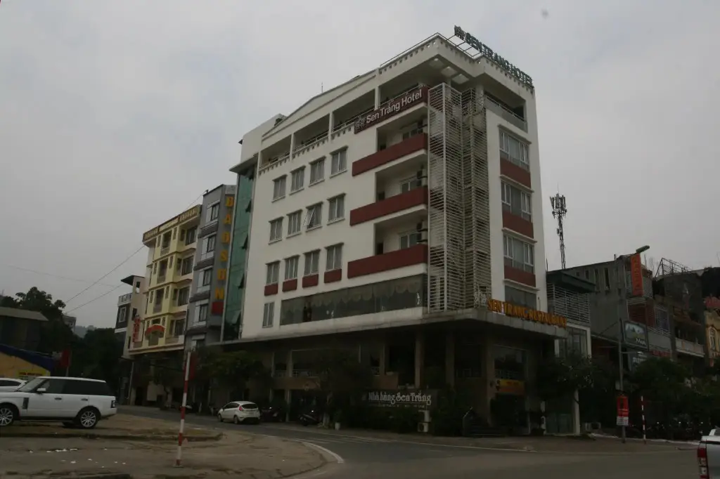 Лаокай: Sen Trang Hotel