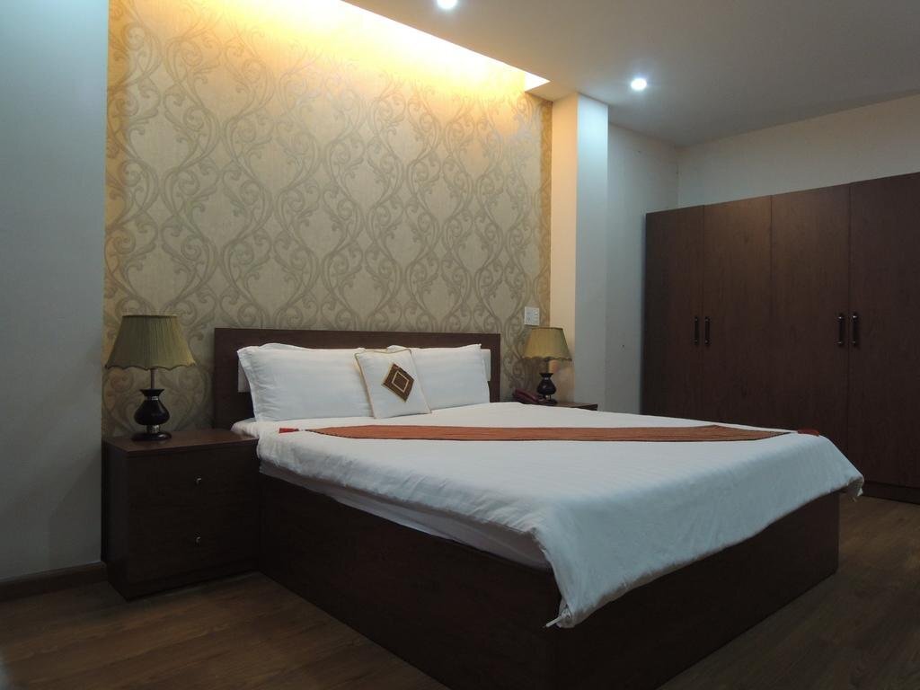 Хошимин: Louis Hotel