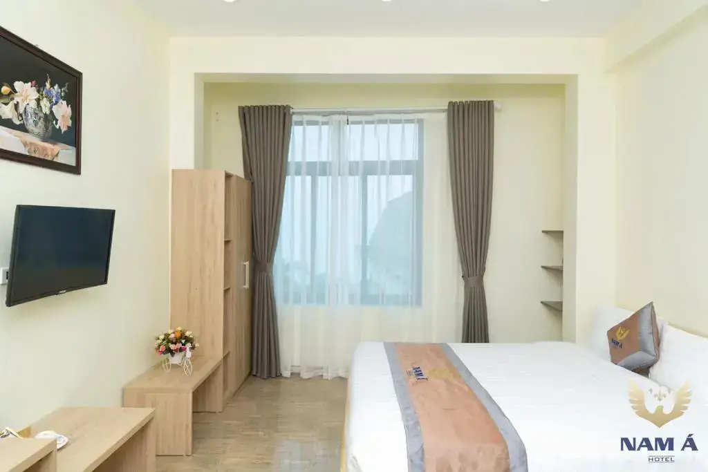 Там-Дао: Nam A Hotel