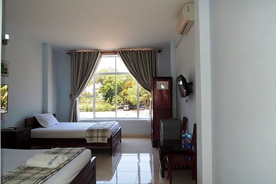 Quang Nhat Hotel — фото 1