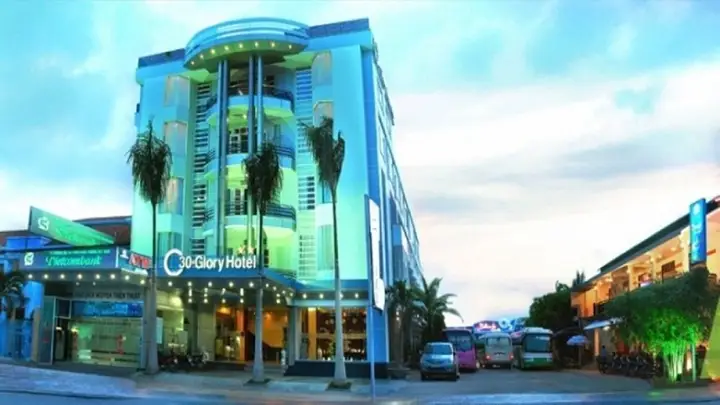 Нячанг: C30 Glory Hotel