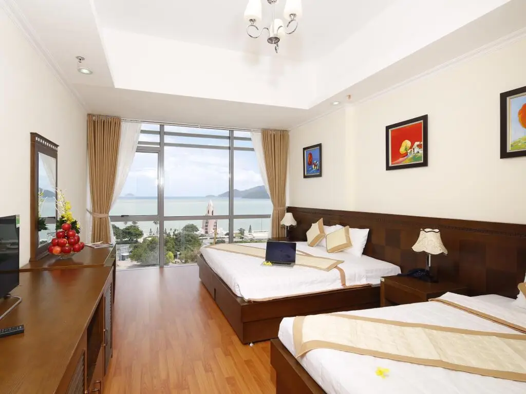 Нячанг: Holiday Central Nha Trang