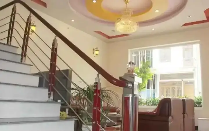 Шапа: Sapa 24h Hotel