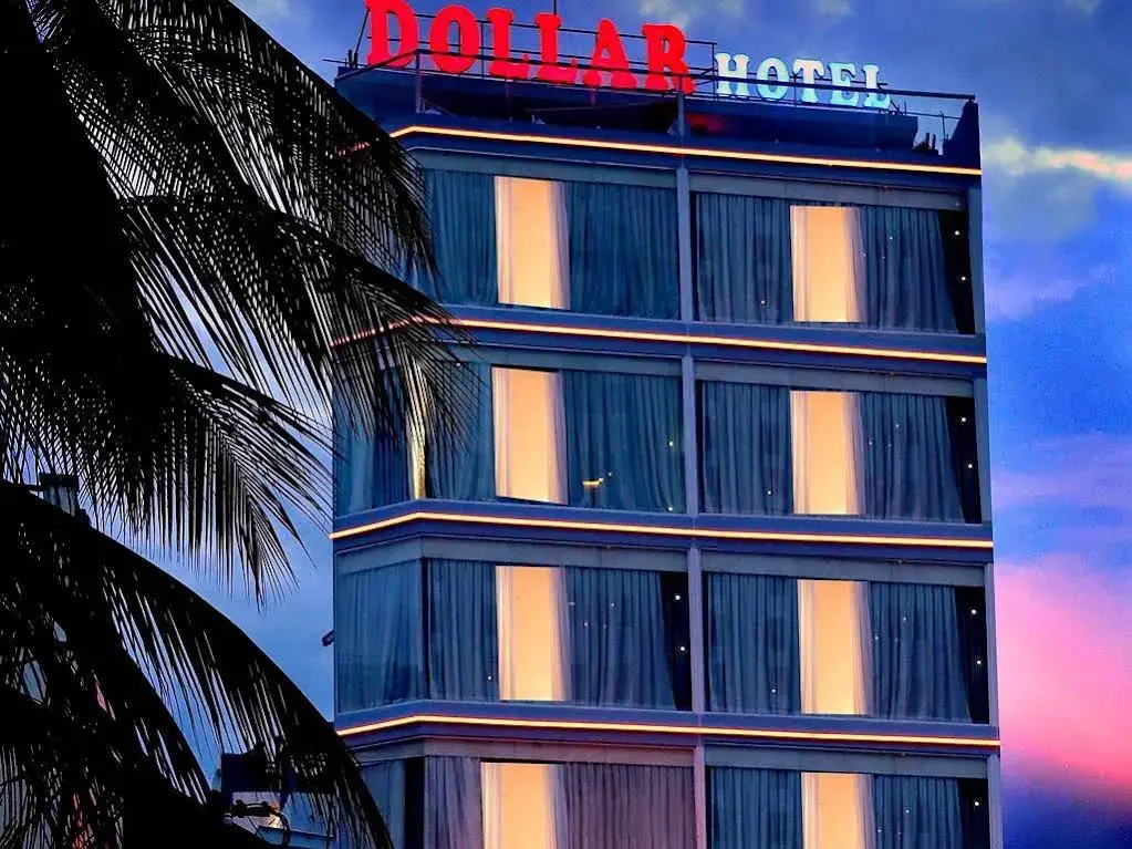 Нячанг: Dollar Hotel