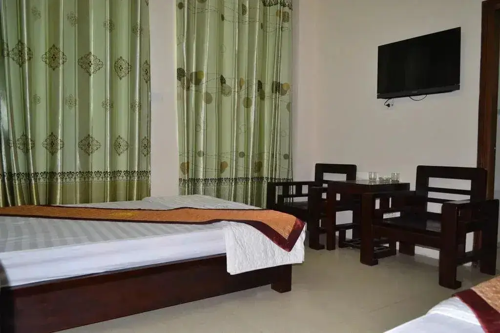 Шамшон: Sam Son Star Hotel