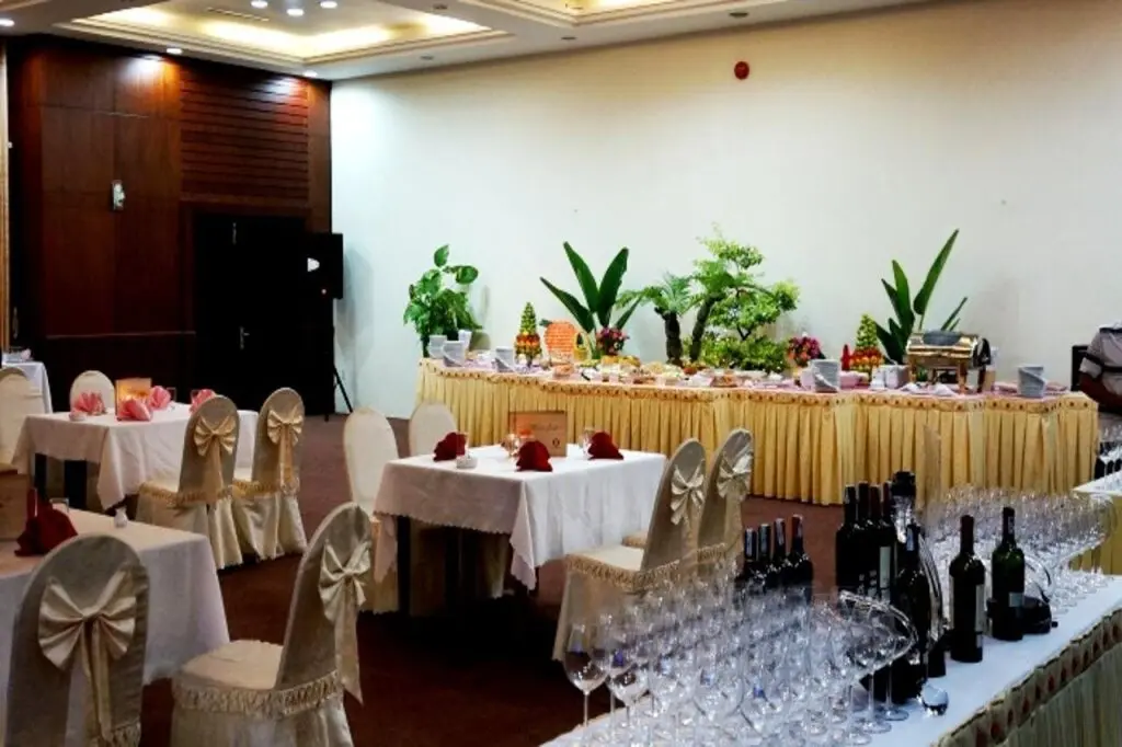 Куангнгай: Thien An Riverside Hotel
