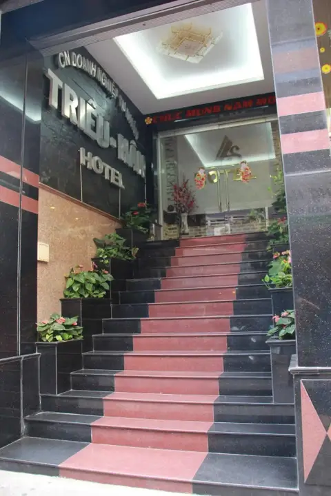 Trieu Han Hotel — фото 1