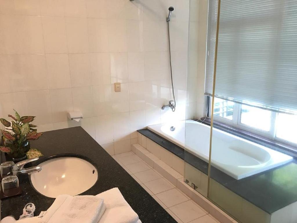 Хошимин: Vietnam Golf - Lake View Villas