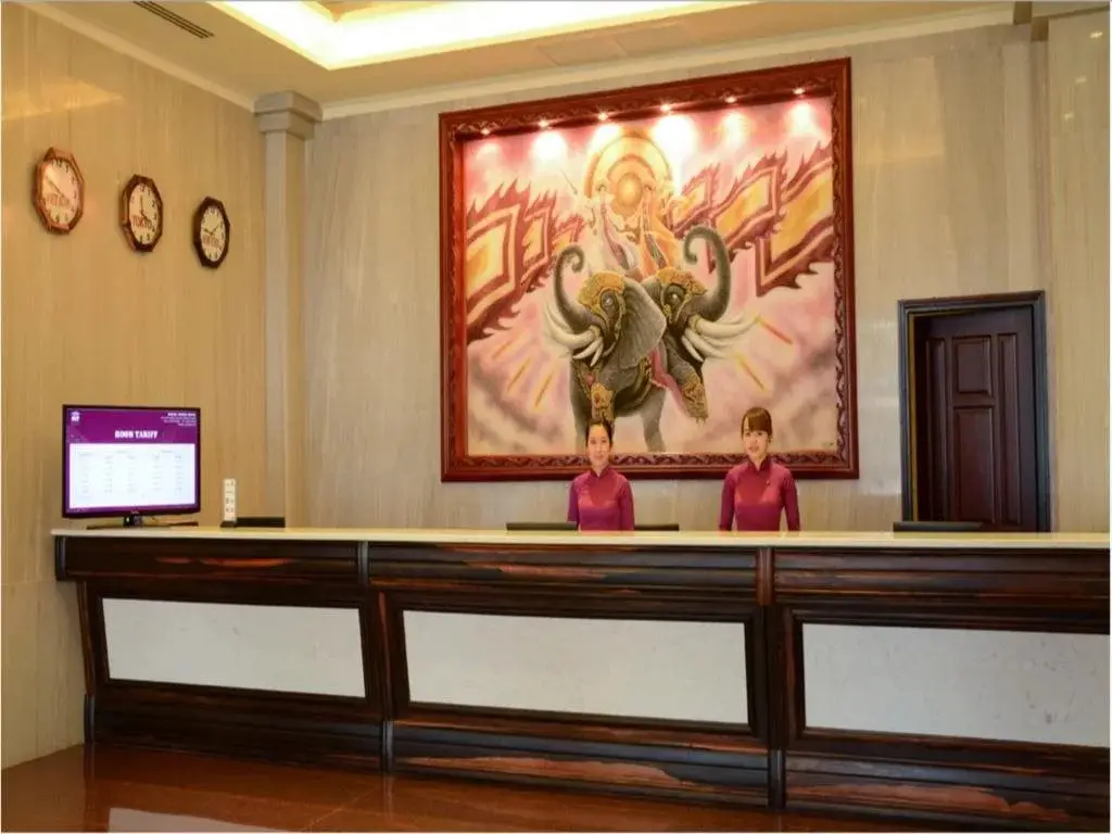 Буонматхуот: Hai Ba Trung Hotel