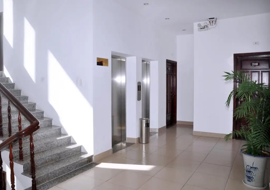 Дананг: A Dong Hotel