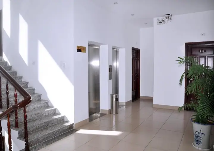 Дананг: A Dong Hotel