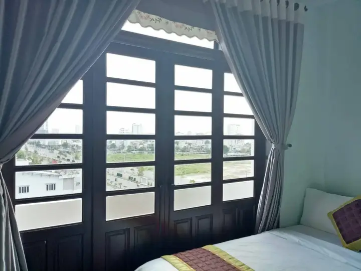 Дананг: A Dong Hotel