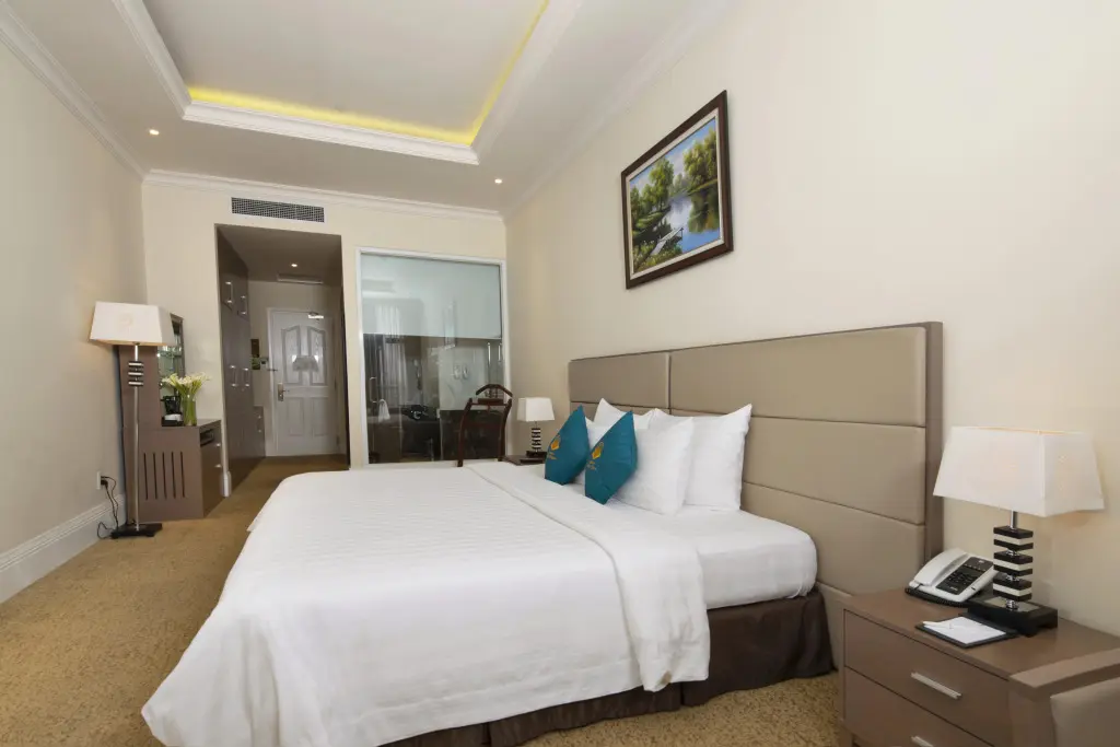 Хошимин: MerPerle Crystal Palace Hotel