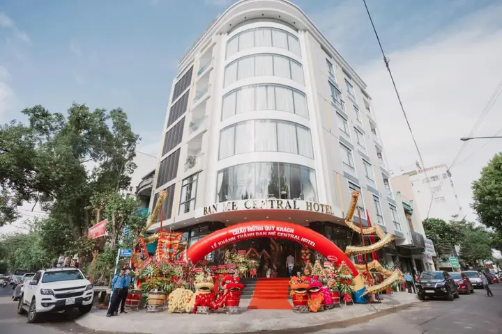 Буонматхуот: Hotel Ban Me Central