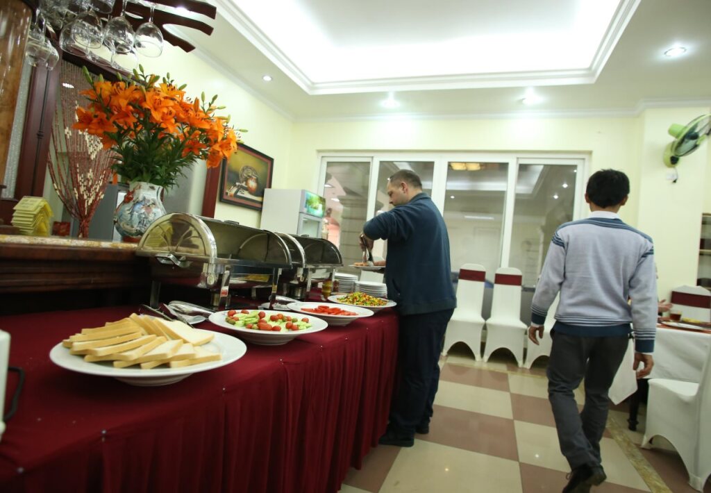 Хаулок: Hoa Thuy Tien Hotel