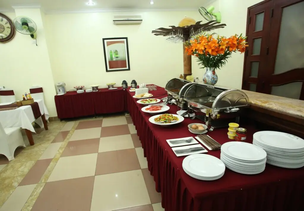 Хаулок: Hoa Thuy Tien Hotel