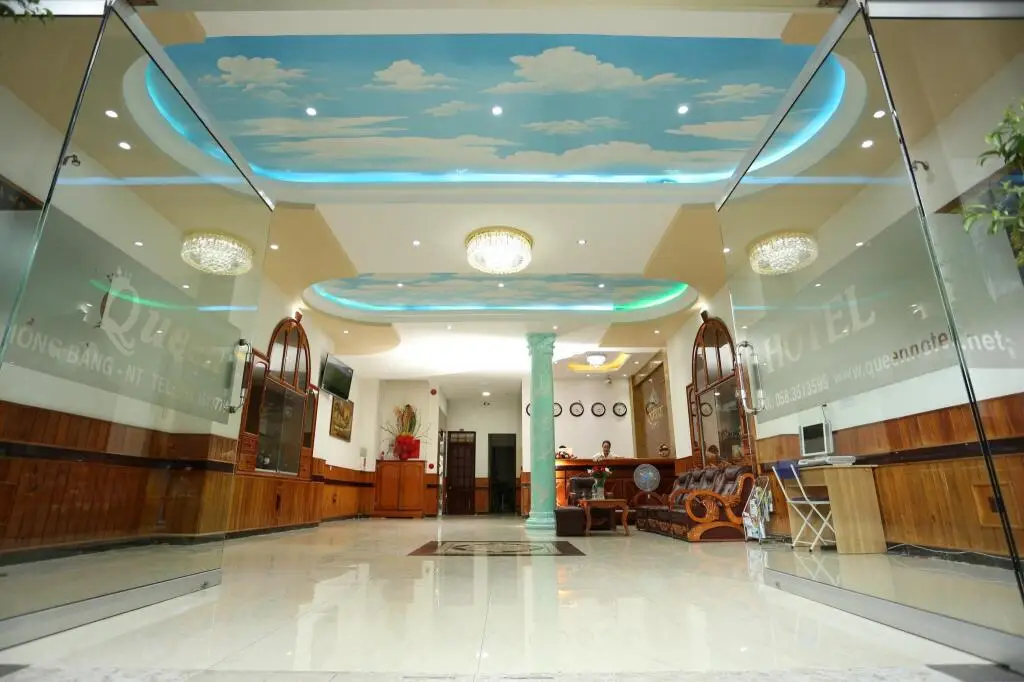 Queen Hotel Hong Bang — фото 1