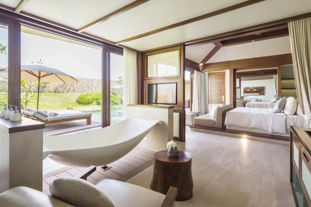 Кам Лам: Fusion Resort Cam Ranh