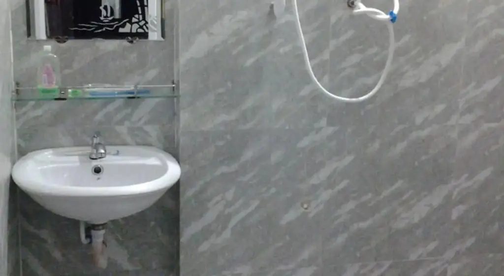 Куинён: Yen Vy Hotel