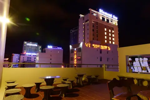 ELC Beach Hotel — фото 1