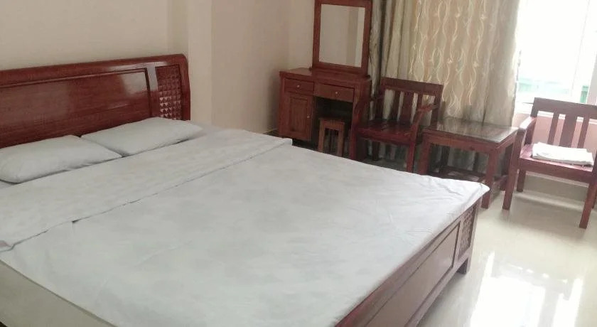 Халонг: Viet Thanh Hotel