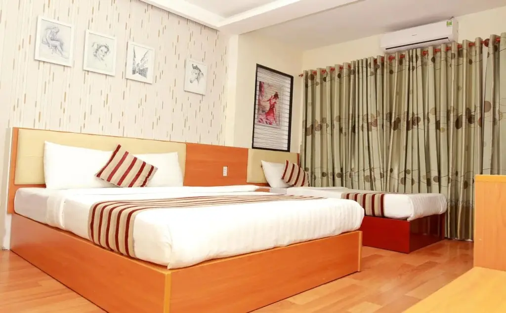 Saigon Crystal Hotel — фото 1