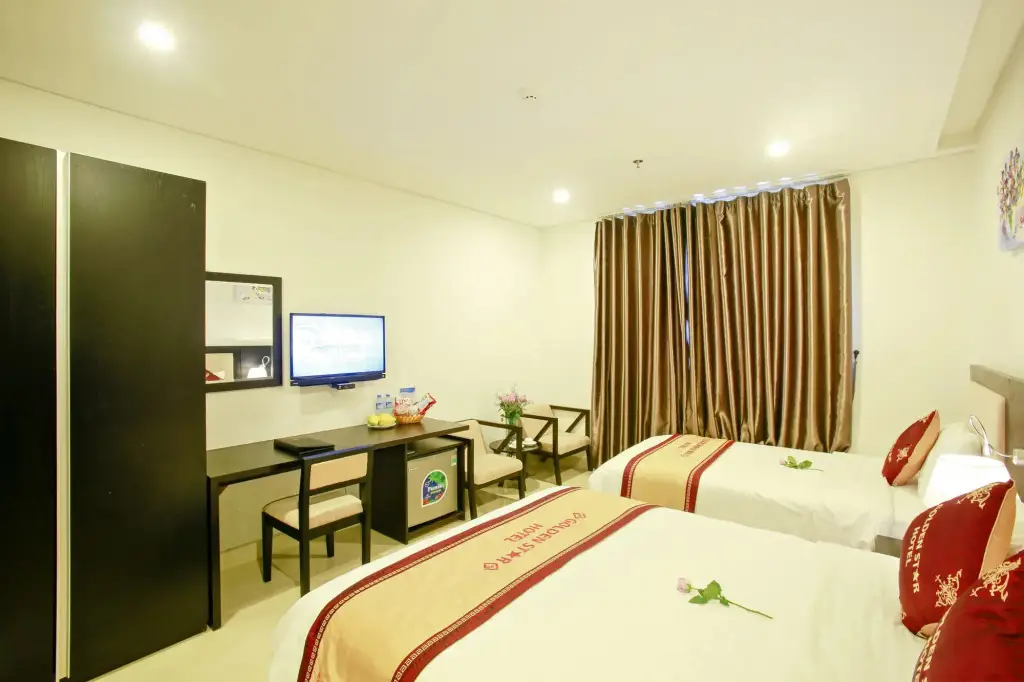 Дананг: Golden Star Hotel