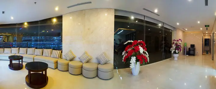 Дананг: Golden Star Hotel