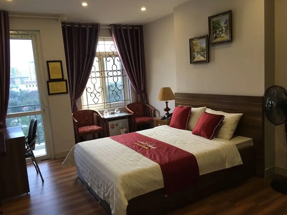 Ханой: New Amely Hotel & Resident