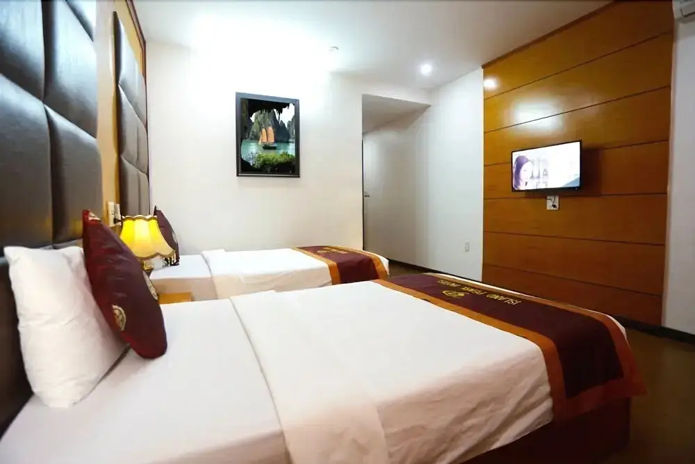 Халонг: Island Pearl Hotel