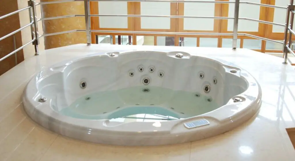 Дьенбьенфу: A1 Hotel Dien Bien