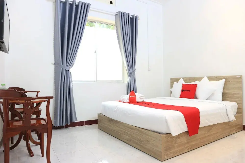 Вунгтау: RedDoorz Plus near Bai Truoc