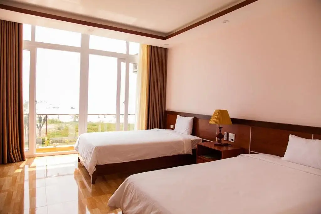 Халонг: Tuan Chau Marina Hotel