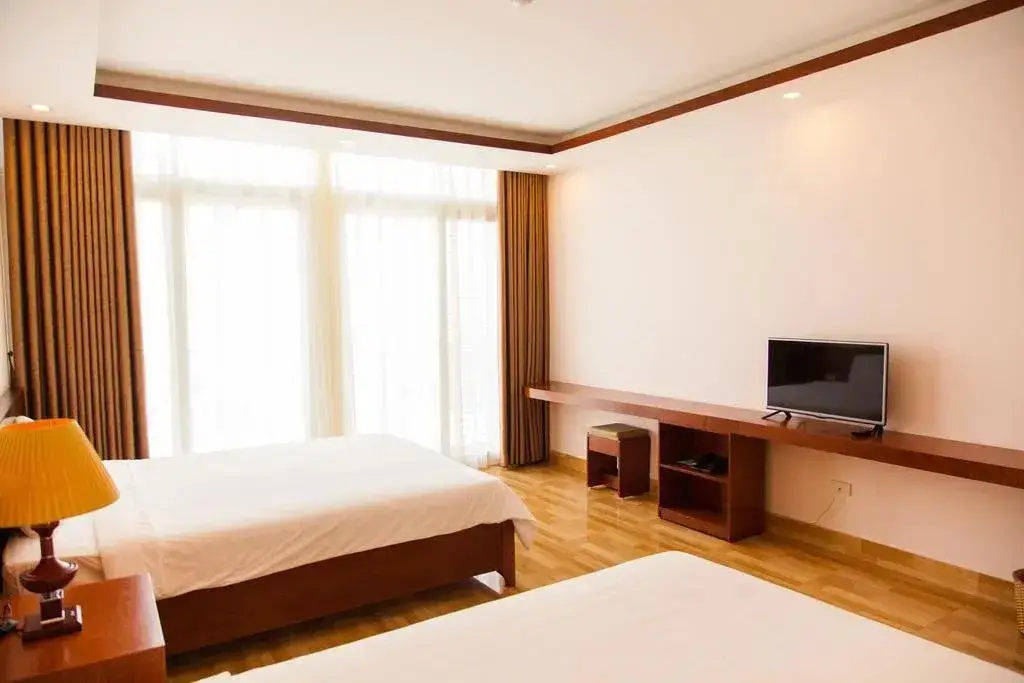 Халонг: Tuan Chau Marina Hotel