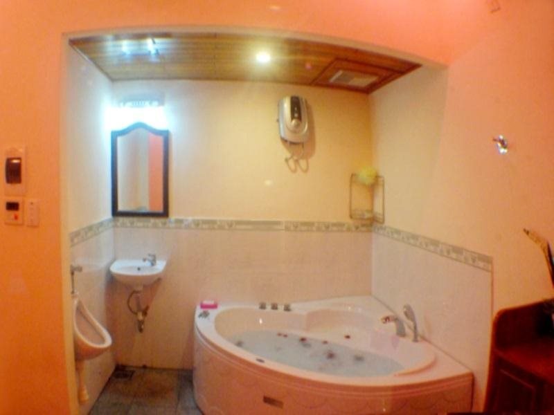 Куангнгай: Hung Vuong Hotel