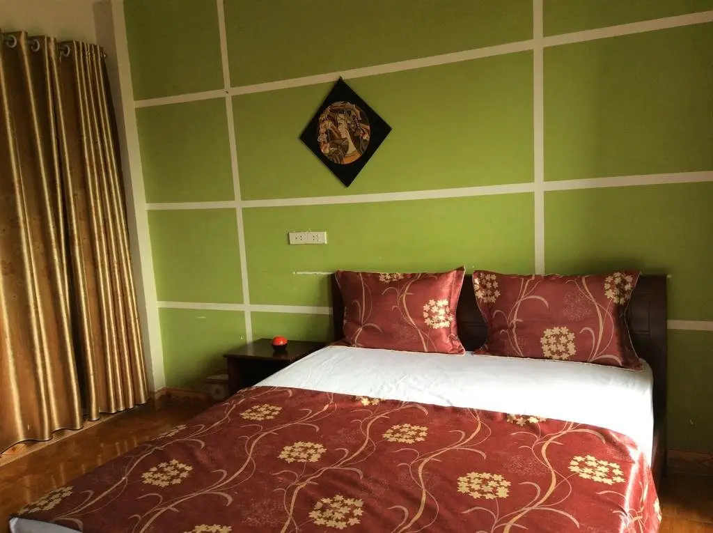 Хоабинь: Hai Duong Hotel