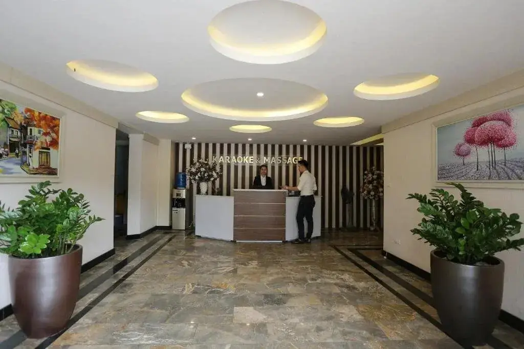 Хаулок: Central Phu Hung Hotel