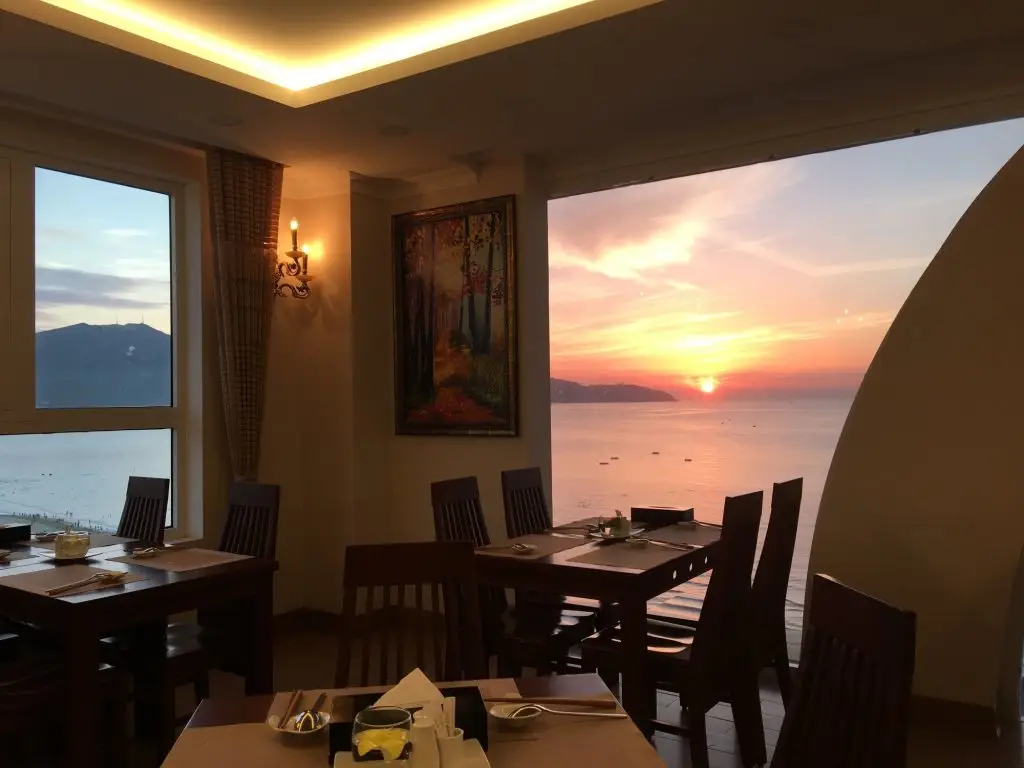 BlueSun Danang Beach Hotel — фото 1