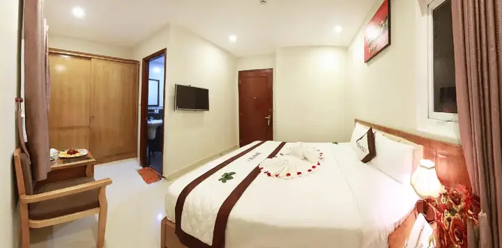 Дананг: New Sky Hotel
