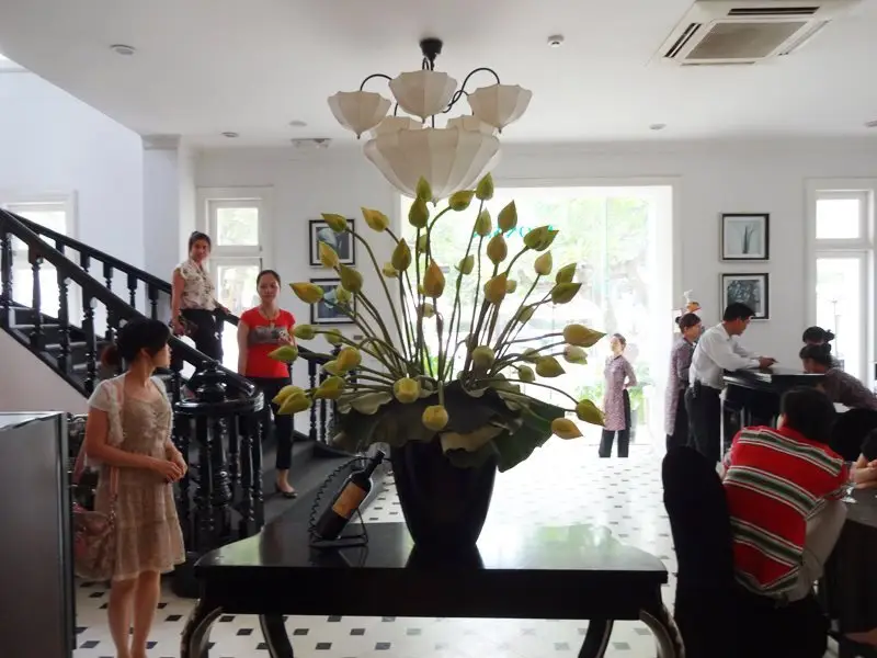 Винь: Biệt thự xanh lam