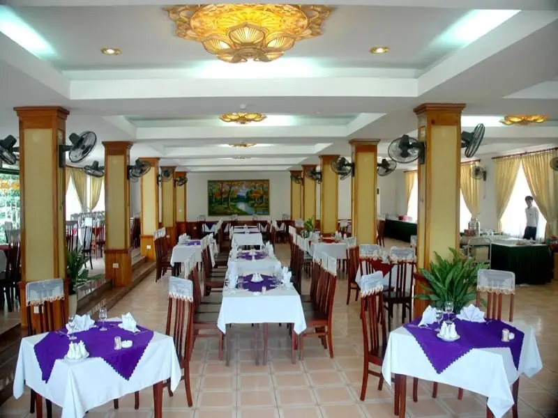 Винь: Biệt thự xanh lam