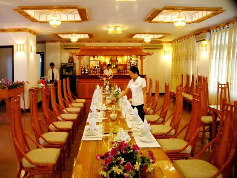 Винь: Biệt thự xanh lam