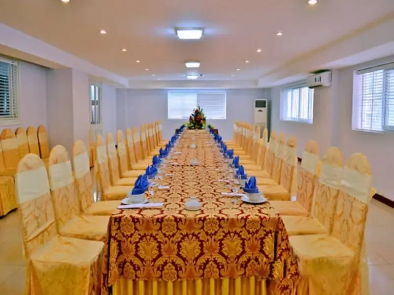 Винь: Vuong Hoan Hotel