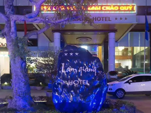 Lam Giang Hotel — фото 1