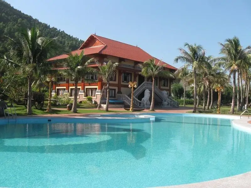 Винь: Bai Lu Resort