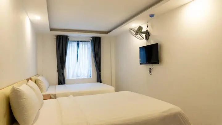 Хошимин: Prince Hotel