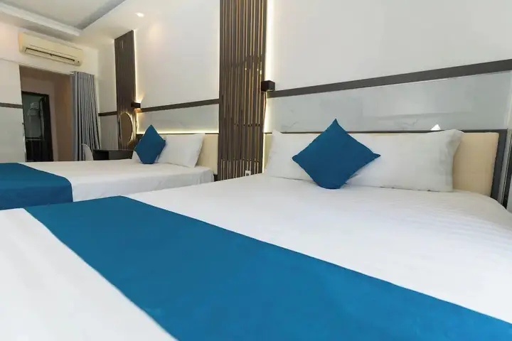 Хошимин: Prince Hotel