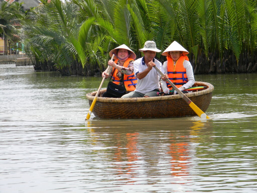 Хойан: Silkotel Hoi An	